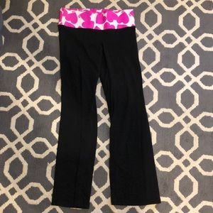 VS Pink bootcut yoga leggings